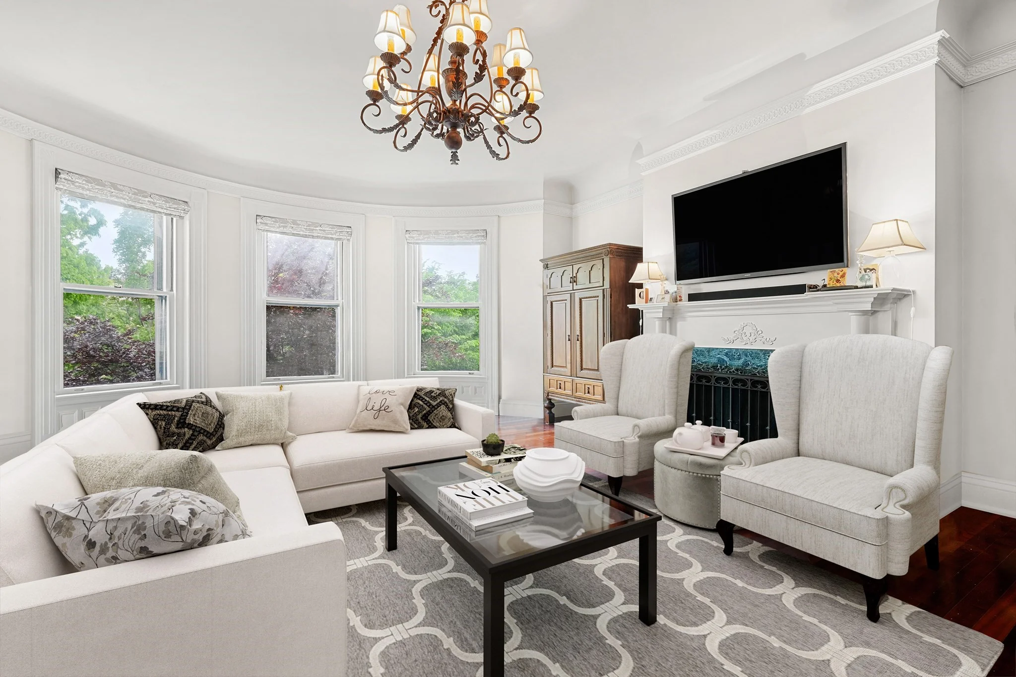 2 bed, 2 bath apartment for rent at 290 Commonwealth Ave Unit 9, Back Bay
