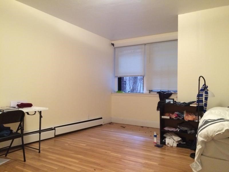 3 bed, 1 bath apartment for rent at 290 Commonwealth Ave Unit A, Back Bay — photo 6 of 11