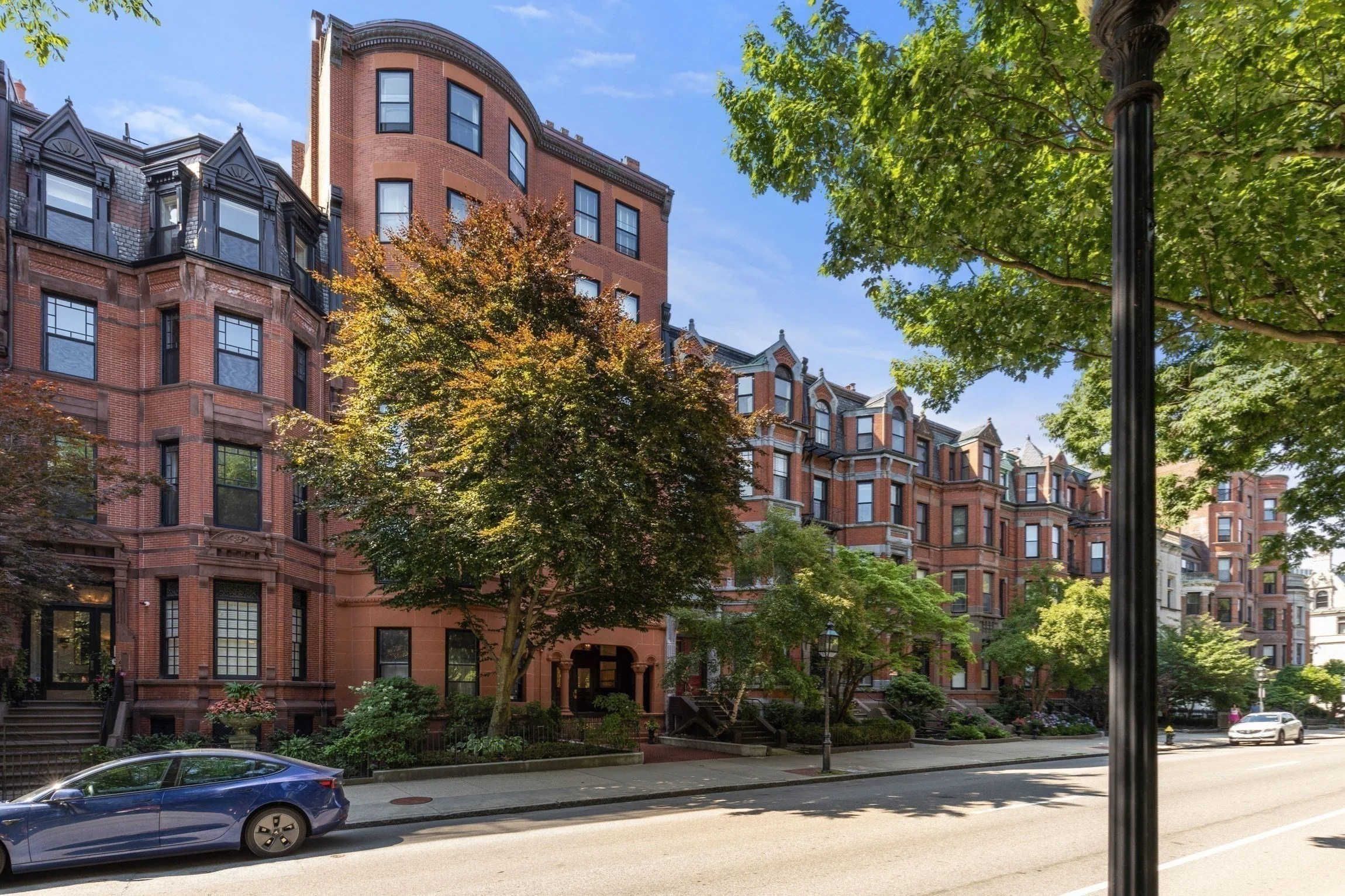 3 bed, 1 bath apartment for rent at 290 Commonwealth Ave Unit L, Back Bay — photo 7 of 9