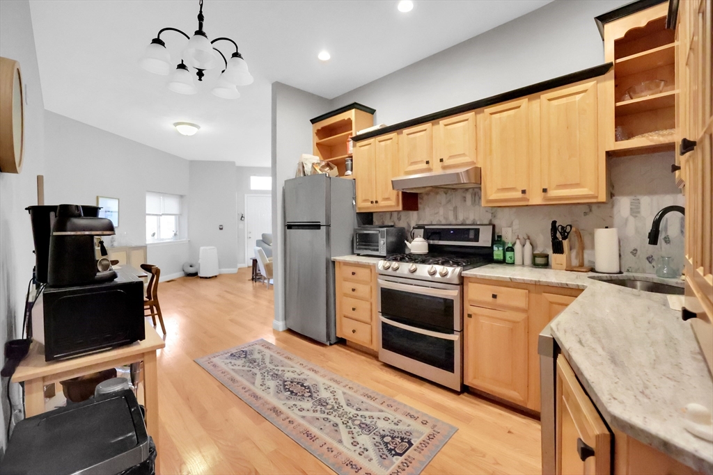 2 bed, 1 bath apartment for rent at 290 E 8th St Unit 8, South Boston — photo 5 of 11