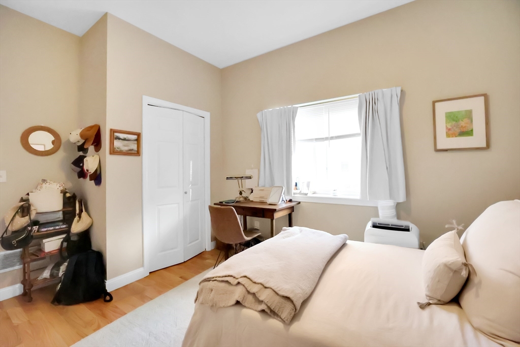 2 bed, 1 bath apartment for rent at 290 E 8th St Unit 8, South Boston — photo 10 of 11