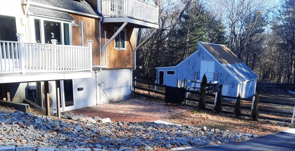 1 bed, 1 bath apartment for rent at 290 Elm St Unit 2, Duxbury — photo 5 of 5