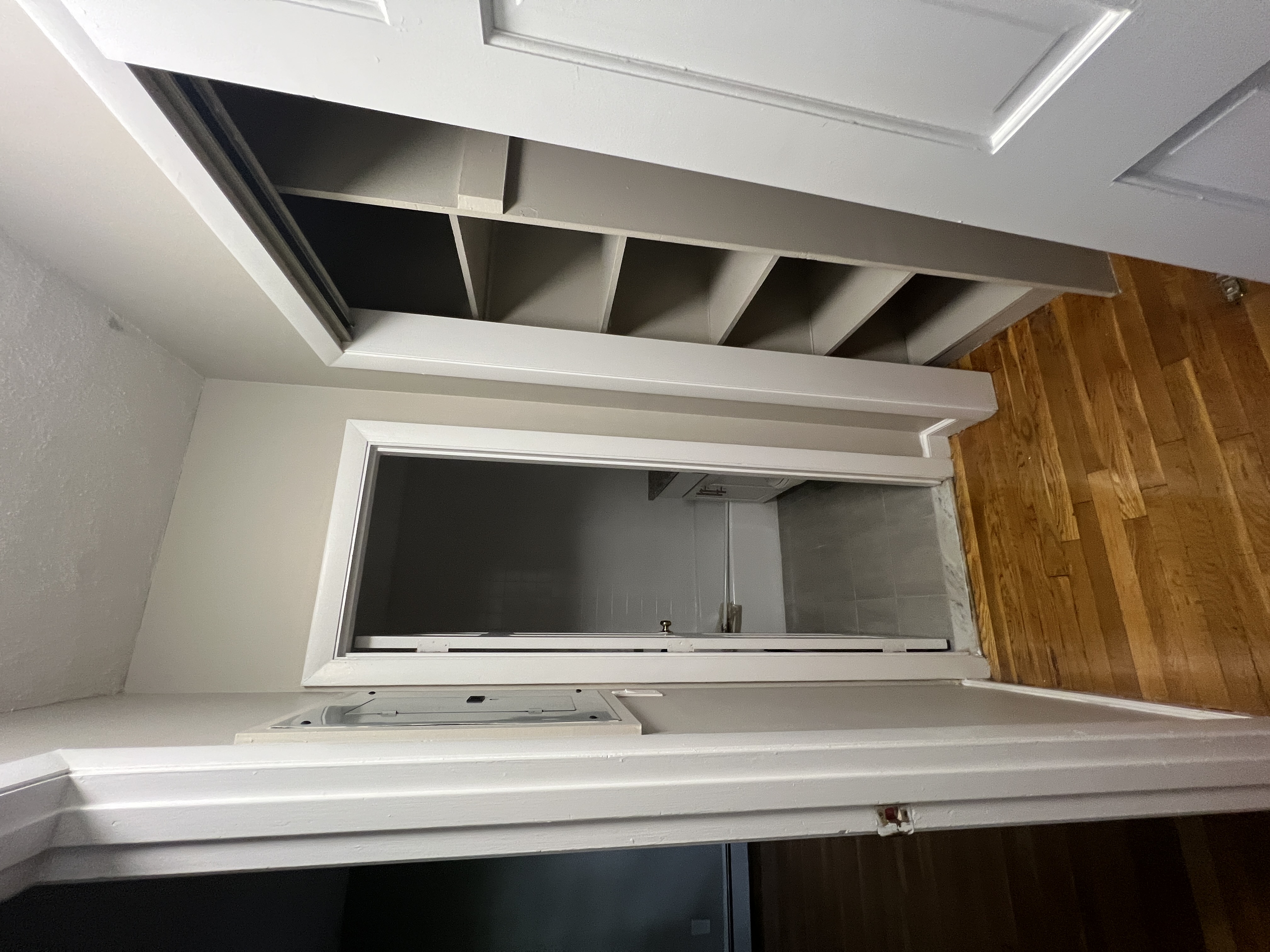 2 bed, 1 bath apartment for rent at 290 Grove St Unit 10, Auburndale — photo 10 of 15