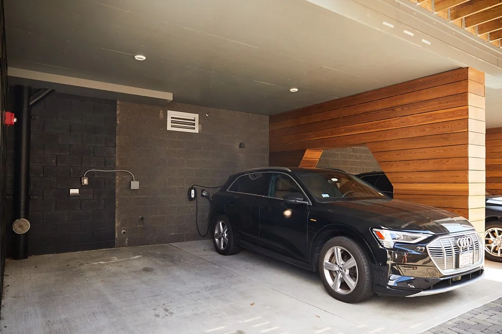 2 bed, 2 bath apartment for rent at 290 Highland Ave Unit PHA, Somerville — photo 15 of 17