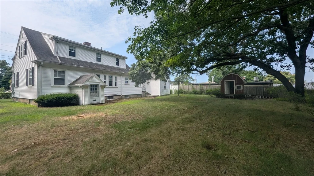 3 bed, 1 bath apartment for rent at 290 Milton St, Dedham — photo 2 of 19