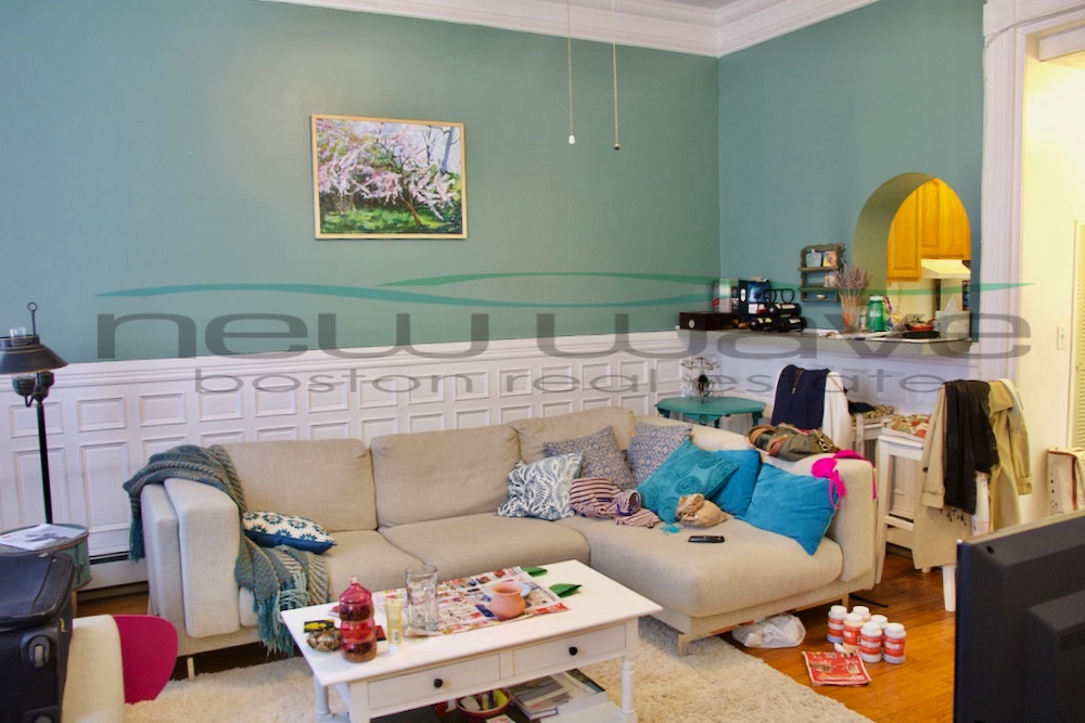 1 bed, 1 bath apartment for rent at 290 Newbury St Unit 1R, Back Bay — photo 2 of 6