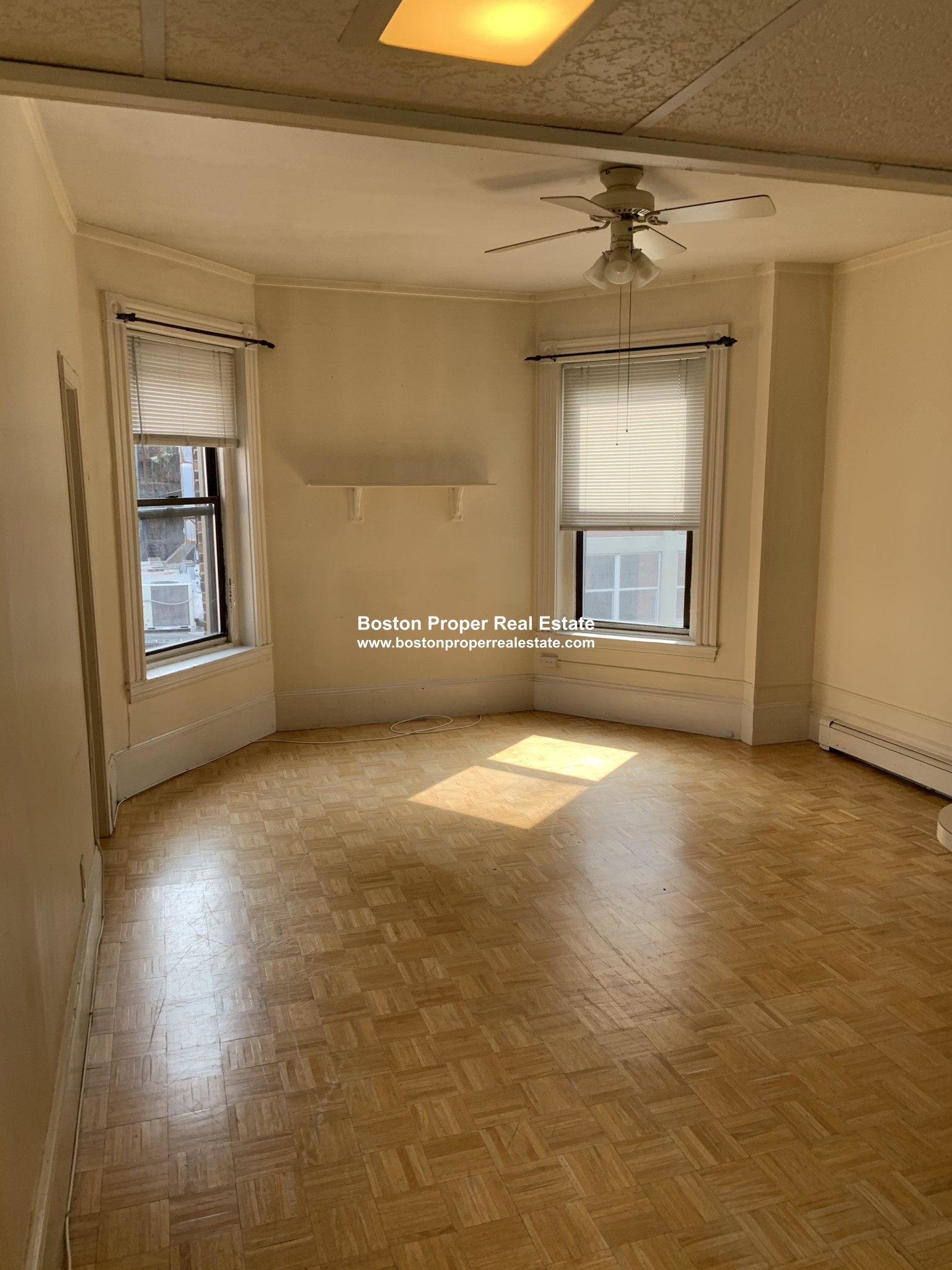 1 bed, 1 bath apartment for rent at 290 Newbury St Unit 3R, Back Bay — photo 1 of 6