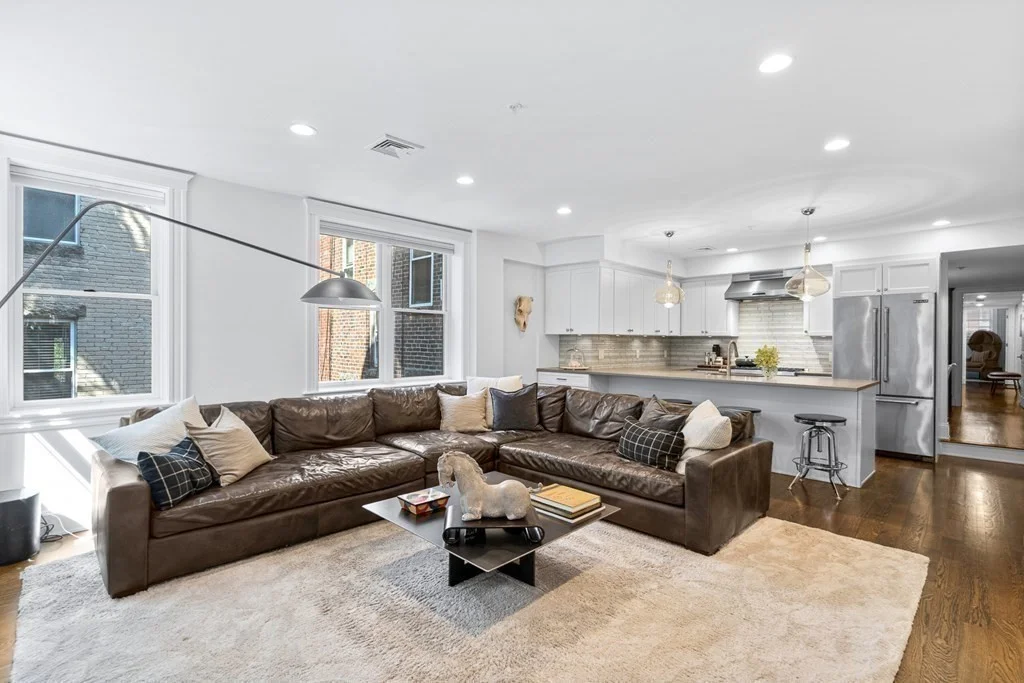 3 bed, 3 bath apartment for rent at 290 North St Unit 2, North End — photo 3 of 22