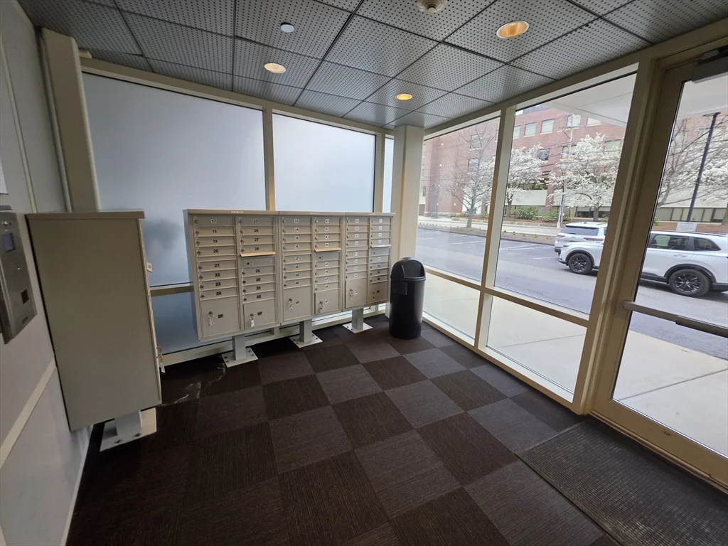 1 bed, 1 bath apartment for rent at 290 Pleasant St Unit 113, Watertown — photo 17 of 21