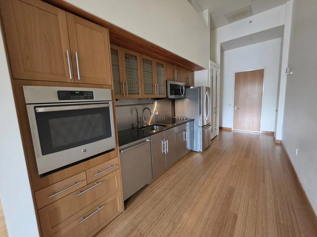1 bed, 1 bath apartment for rent at 290 Pleasant St Unit 113, Watertown — photo 7 of 21