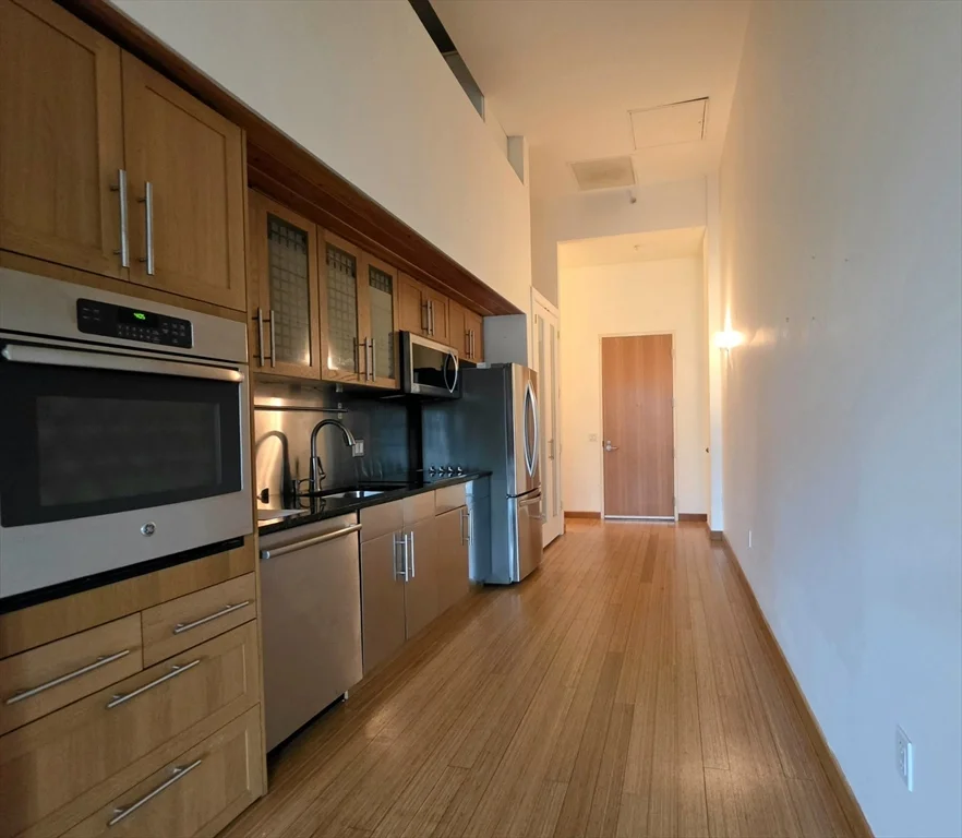 1 bed, 1 bath apartment for rent at 290 Pleasant St Unit 113, Watertown — photo 14 of 21