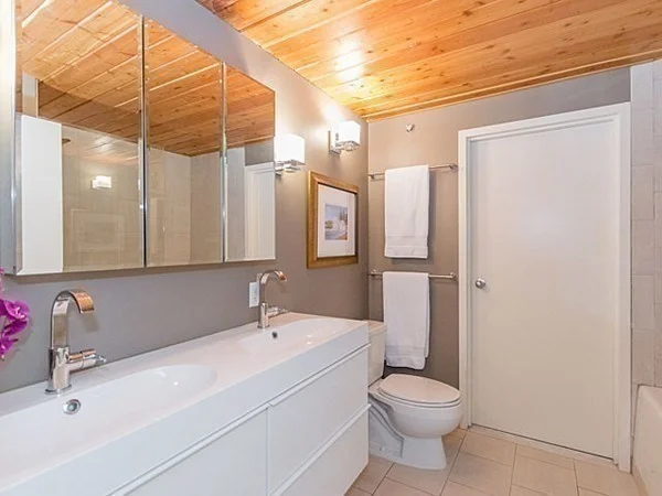 2 bed, 1 bath apartment for rent at 290 Pleasant St Unit 212, Watertown — photo 10 of 15