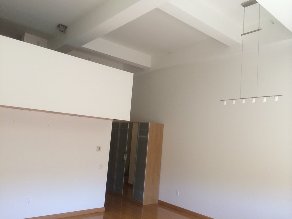 1 bed, 1 bath apartment for rent at 290 Pleasant St Unit 318, East Watertown — photo 8 of 13