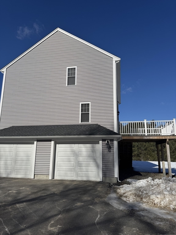 3 bed, 2 bath apartment for rent at 290 Thompson St Unit 1, Middleboro — photo 31 of 33