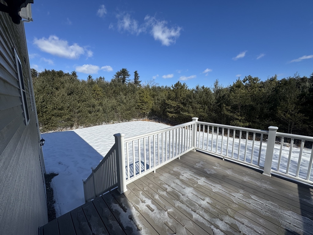 3 bed, 2 bath apartment for rent at 290 Thompson St Unit 1, Middleboro — photo 33 of 33