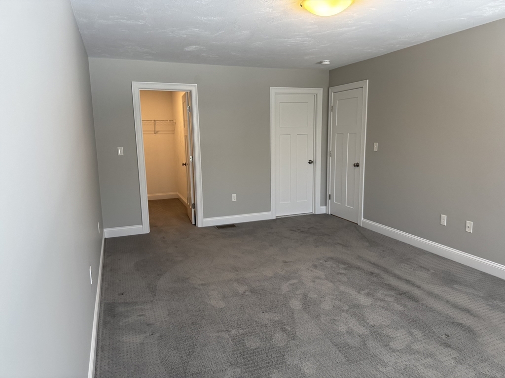 3 bed, 2 bath apartment for rent at 290 Thompson St Unit 1, Middleboro — photo 28 of 33