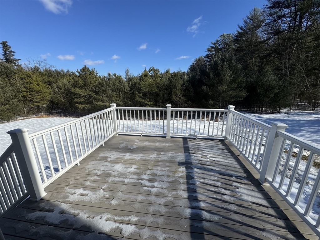 3 bed, 2 bath apartment for rent at 290 Thompson St Unit 1, Middleboro — photo 6 of 33