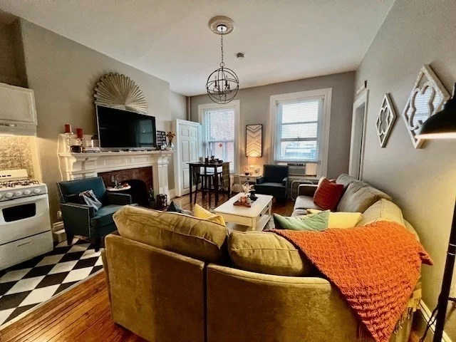 1 bed, 1 bath apartment for rent at 291 Commonwealth Ave Unit 5, Back Bay — photo 9 of 14
