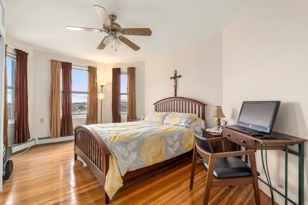 3 bed, 1 bath apartment for rent at 291 E Eagle Unit 2, East Boston — photo 6 of 11