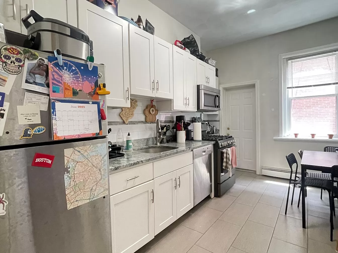 4 bed, 1 bath apartment for rent at 291 E St Unit 4, South Boston — photo 2 of 12