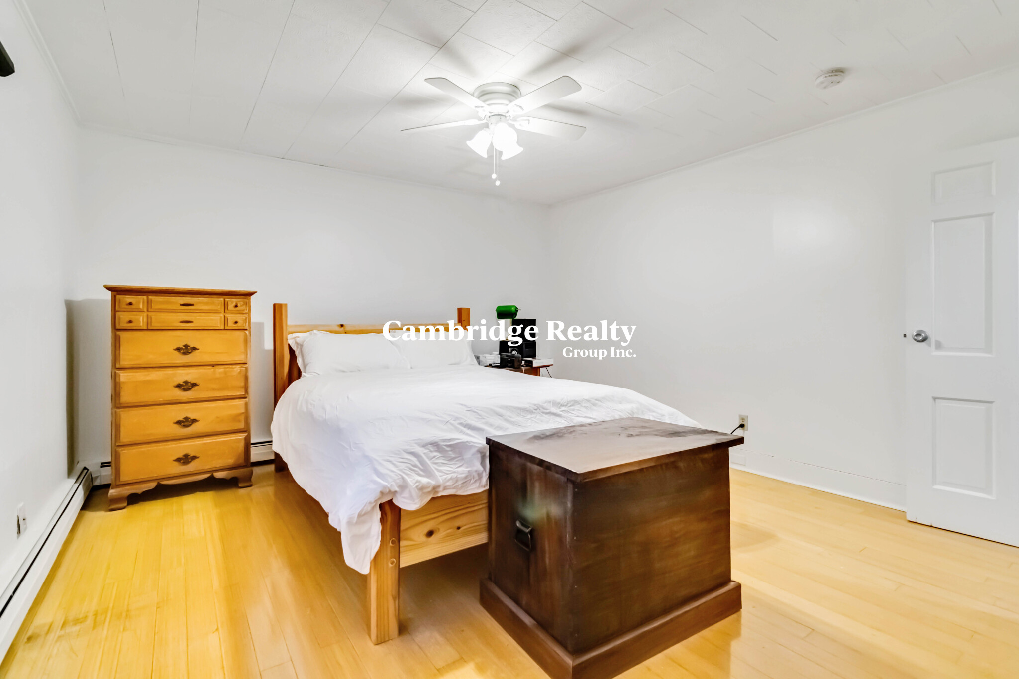 3 bed, 1 bath apartment for rent at 291 Elm St Unit 2T, Inman Square — photo 3 of 8