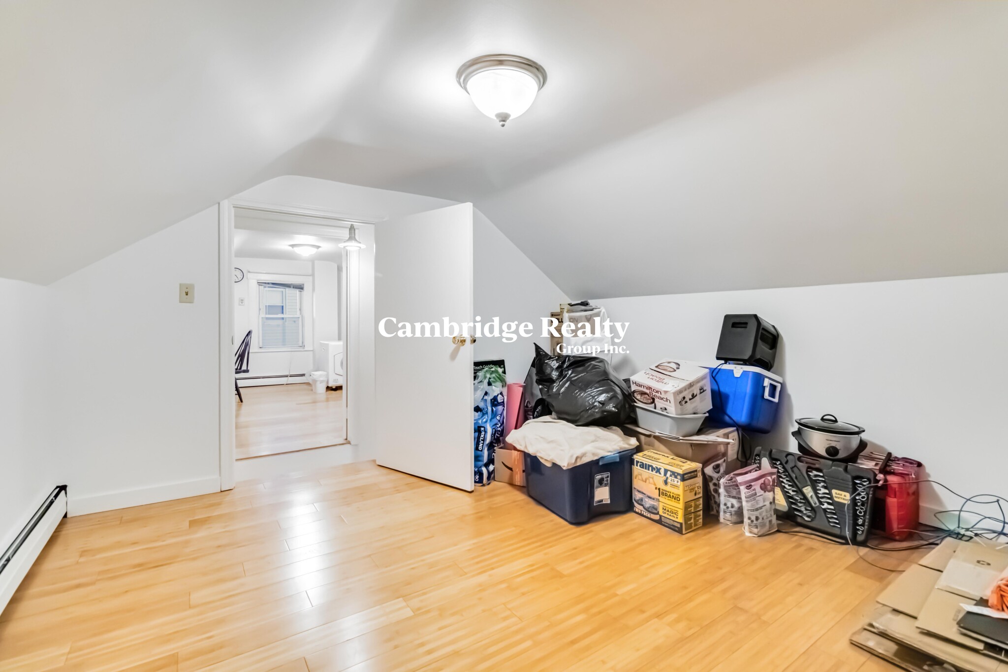 3 bed, 1 bath apartment for rent at 291 Elm St Unit 2T, Inman Square — photo 4 of 8