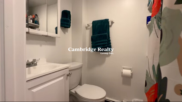 3 bed, 1 bath apartment for rent at 291 Elm St Unit 2T, Inman Square — photo 5 of 8