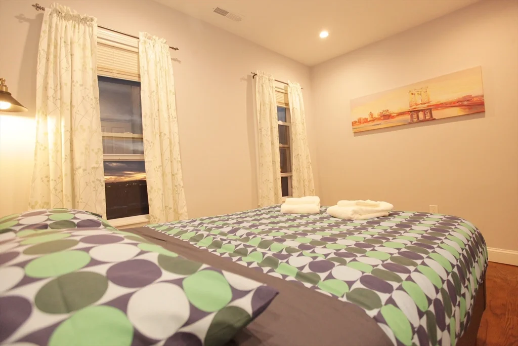 3 bed, 1 bath apartment for rent at 291 Main St Unit 3, Everett — photo 16 of 20