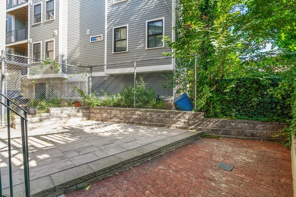 2 bed, 1 bath apartment for rent at 291 Meridian St Unit 1, East Boston — photo 16 of 20
