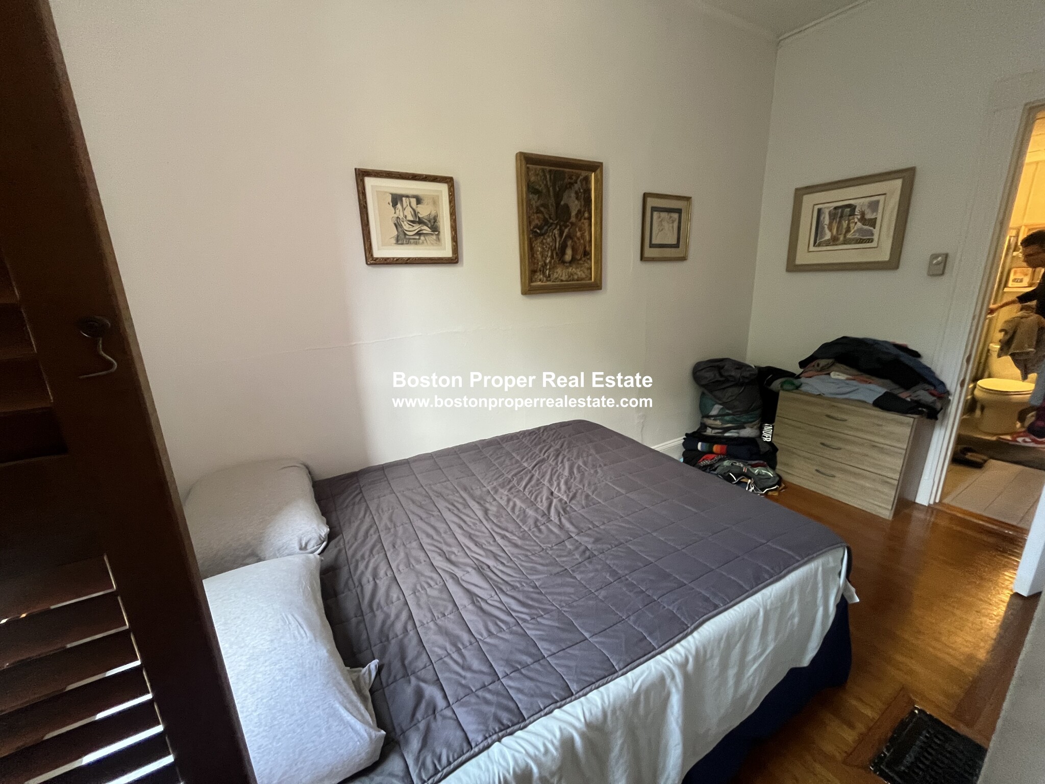 1 bed, 1 bath apartment for rent at 291 Newbury St Unit 2R, Back Bay — photo 4 of 9