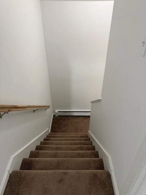 2 bed, 1 bath apartment for rent at 291 Parkland Ave Unit 1, Lynn — photo 9 of 12