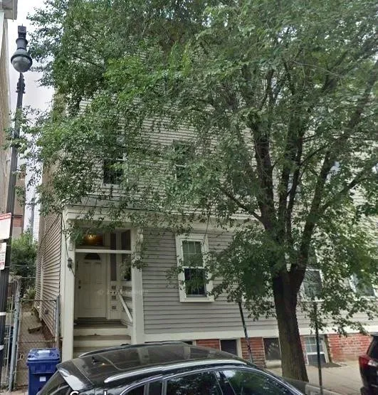 2 bed, 1 bath apartment for rent at 291 West 2nd St Unit 3, South Boston — photo 6 of 6