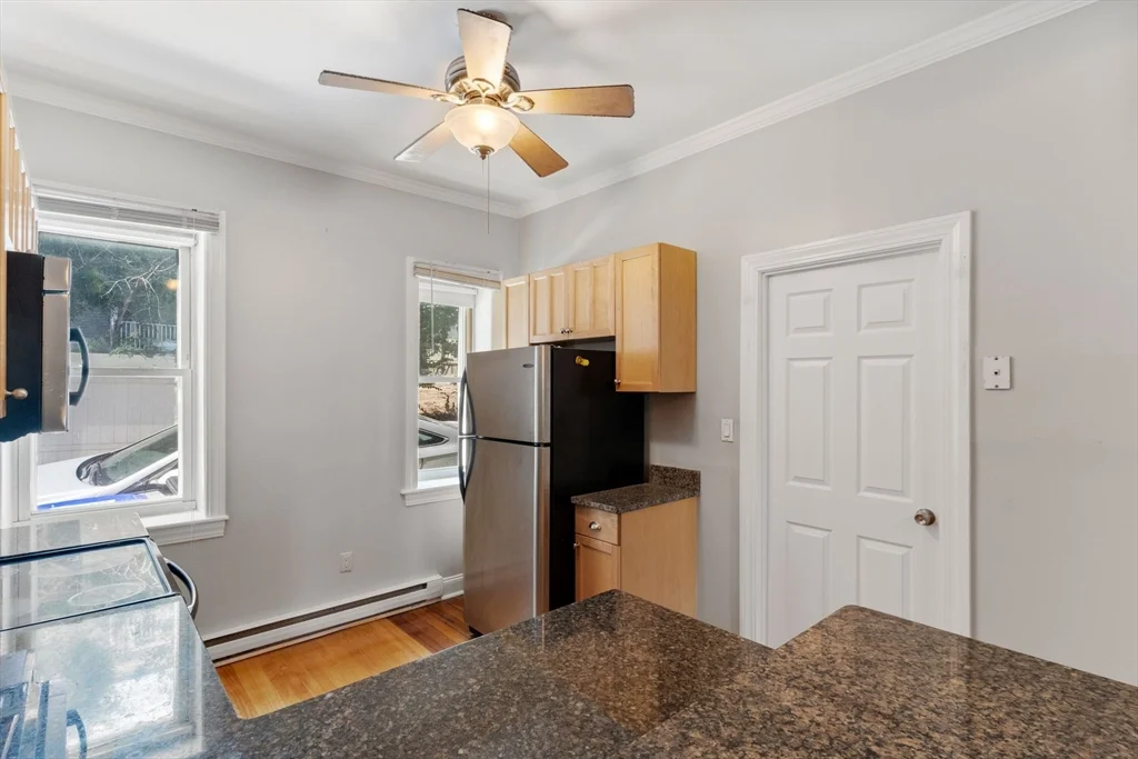 1 bed, 1 bath apartment for rent at 291 West 3rd St Unit 1, South Boston — photo 6 of 22