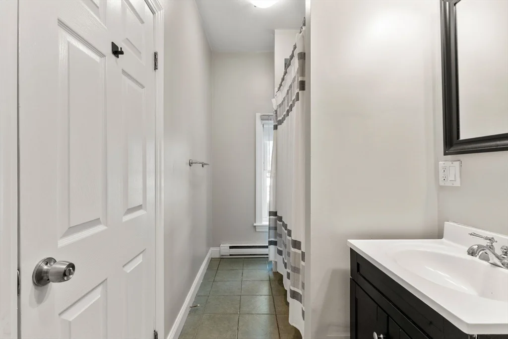 1 bed, 1 bath apartment for rent at 291 West 3rd St Unit 1, South Boston — photo 19 of 22