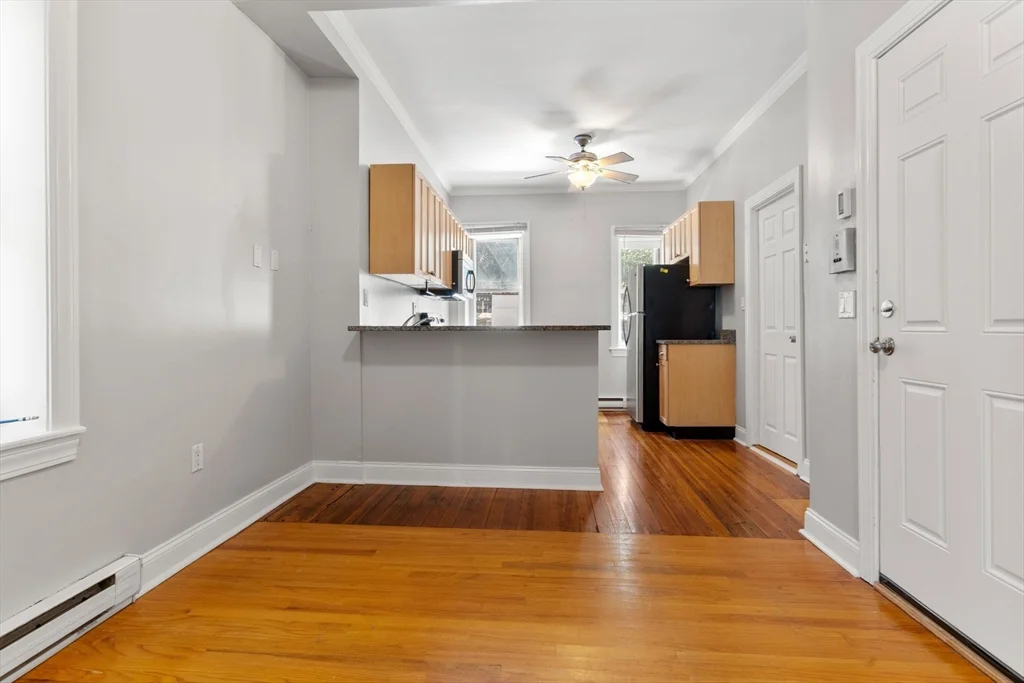 1 bed, 1 bath apartment for rent at 291 West 3rd St Unit 1, South Boston — photo 12 of 22