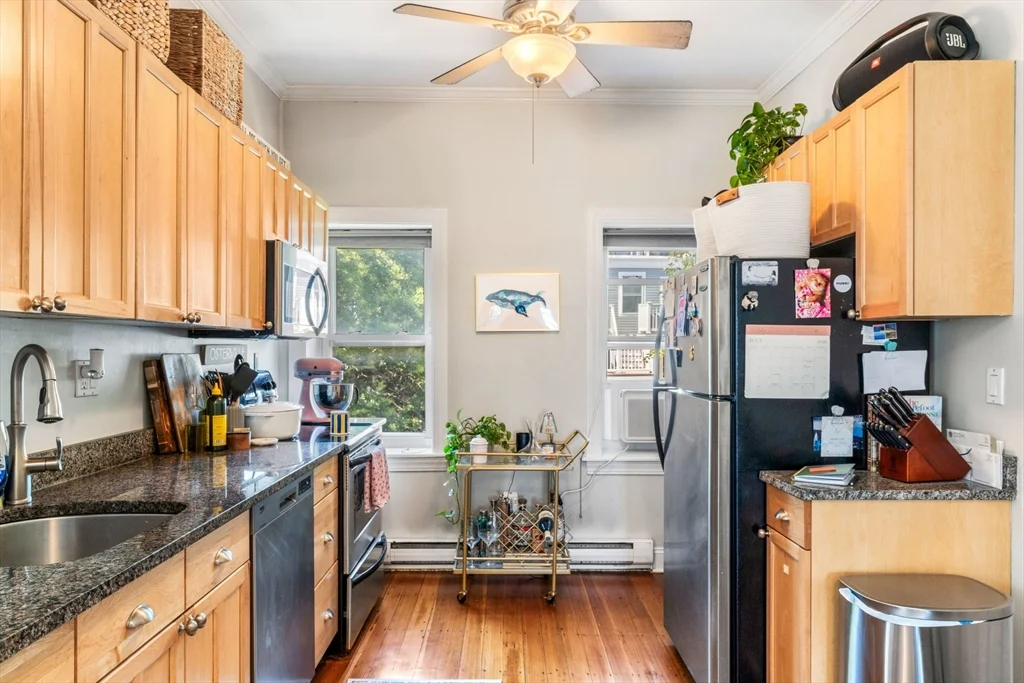 1 bed, 1 bath apartment for rent at 291 West 3rd St Unit 3, South Boston — photo 12 of 13