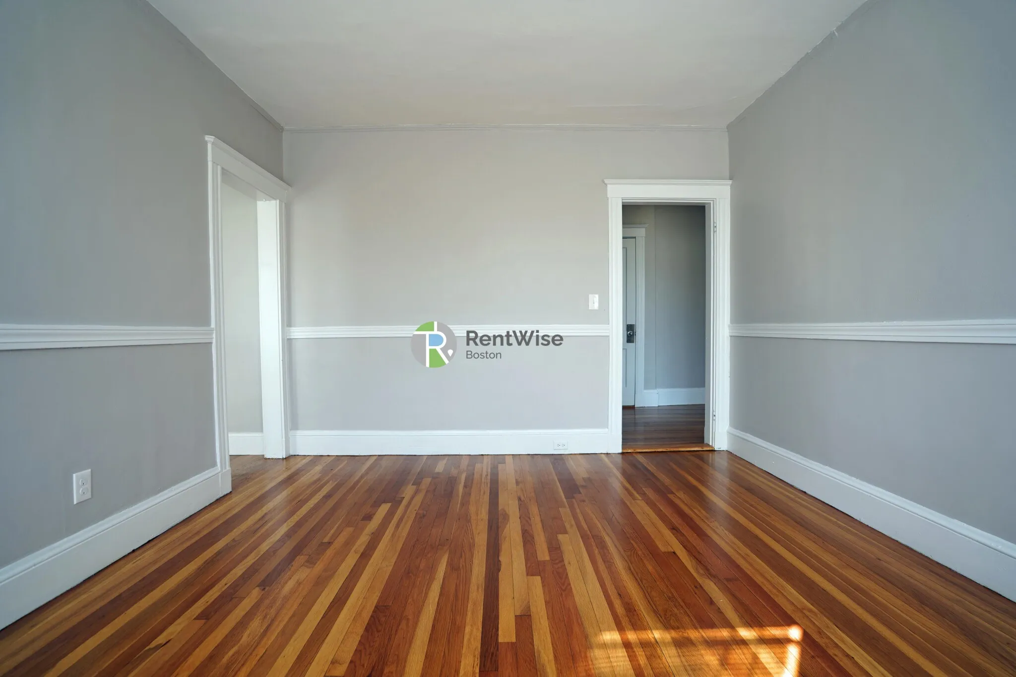 3 bed, 1 bath apartment for rent at 292 Harvard St Unit 7, Mid-Cambridge — photo 3 of 30