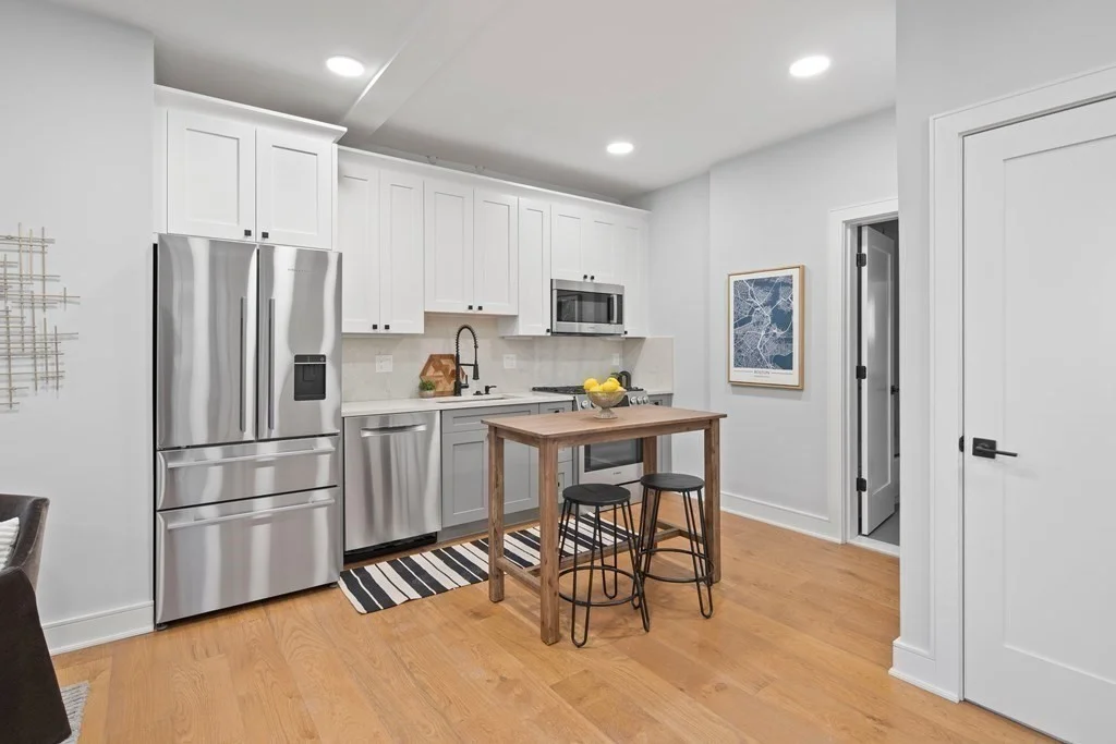 1 bed, 1 bath apartment for rent at 292 Prospect St Unit 1, Wellington-Harrington — photo 2 of 9