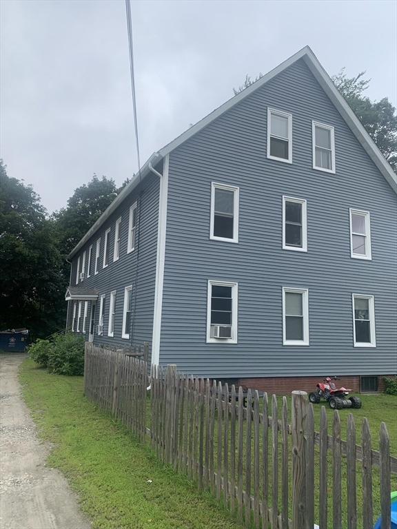 2 bed, 1 bath apartment for rent at 292 Providence Rd Unit C, Grafton — photo 2 of 10