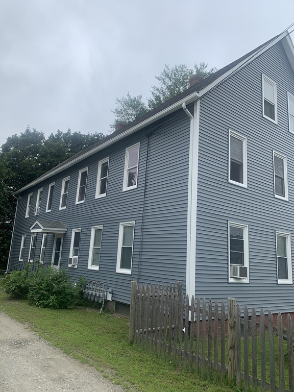 2 bed, 1 bath apartment for rent at 292 Providence Rd Unit C, Grafton