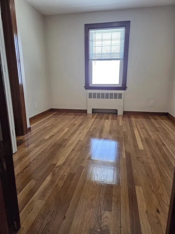 5 bed, 1 bath apartment for rent at 292 West Wyoming Ave Unit 292, Melrose — photo 16 of 21