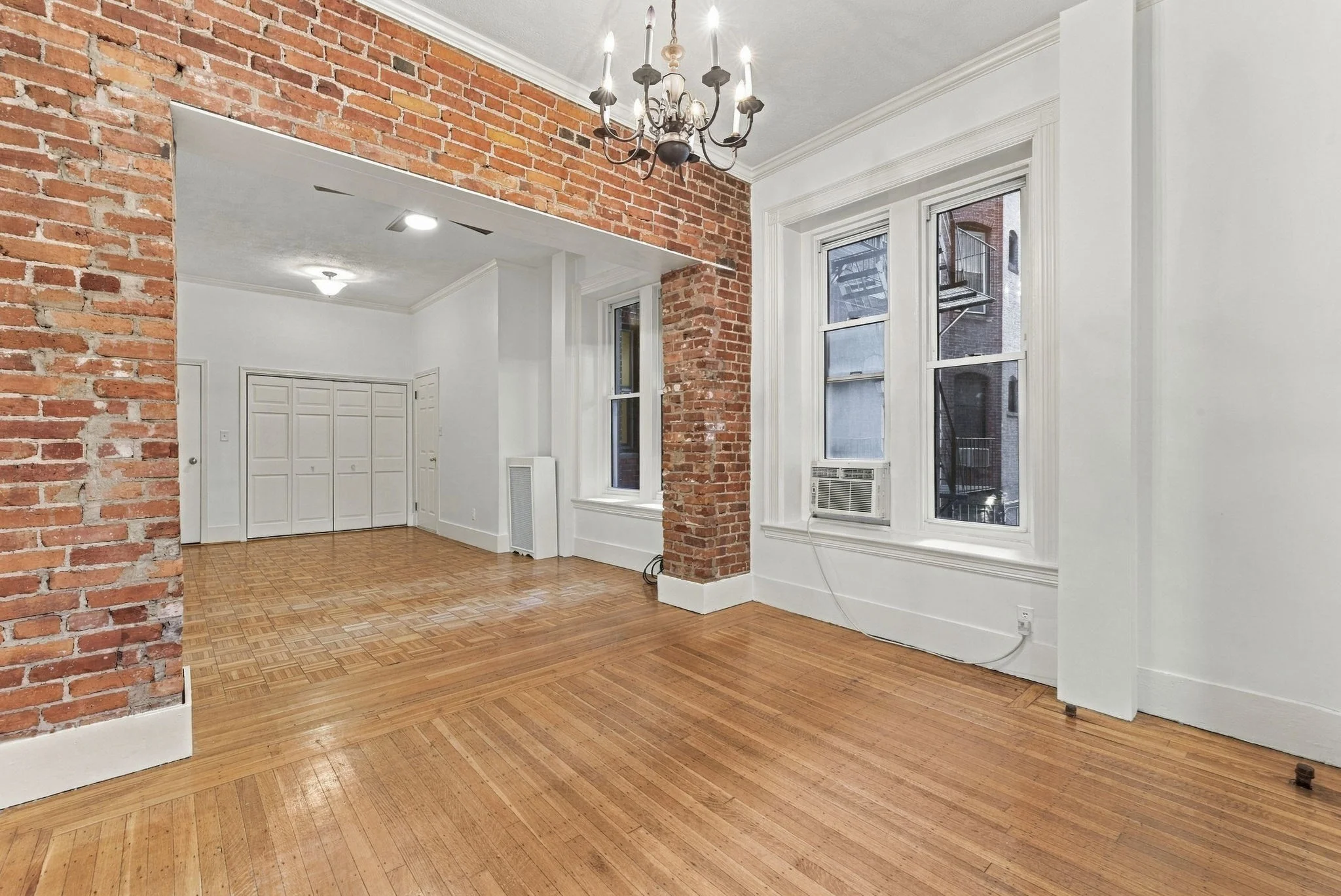 2 bed, 2 bath apartment for rent at 293-295 Commonwealth Ave Unit 1B, Back Bay — photo 6 of 12