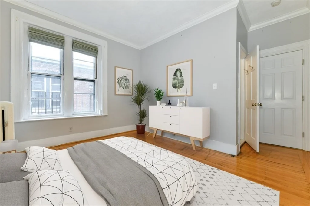 2 bed, 2 bath apartment for rent at 293-295 Commonwealth Ave Unit 6B, Back Bay — photo 13 of 14