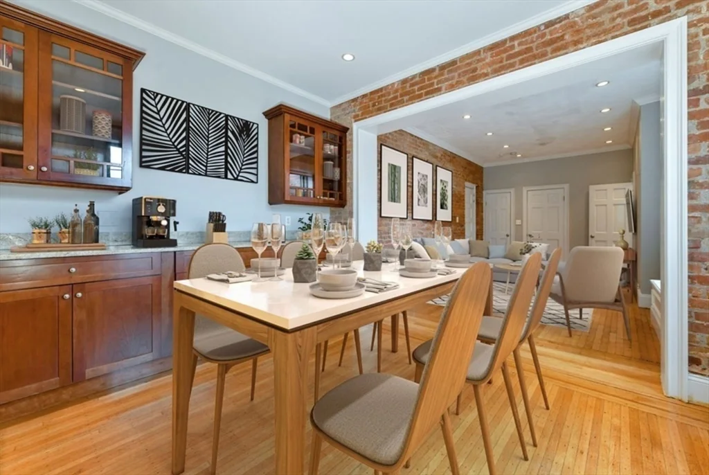 2 bed, 2 bath apartment for rent at 293-295 Commonwealth Ave Unit 6B, Back Bay — photo 5 of 14