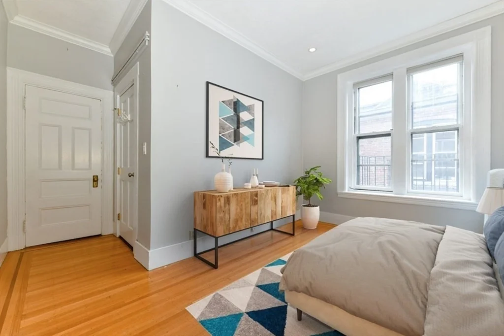 2 bed, 2 bath apartment for rent at 293-295 Commonwealth Ave Unit 6B, Back Bay — photo 8 of 14
