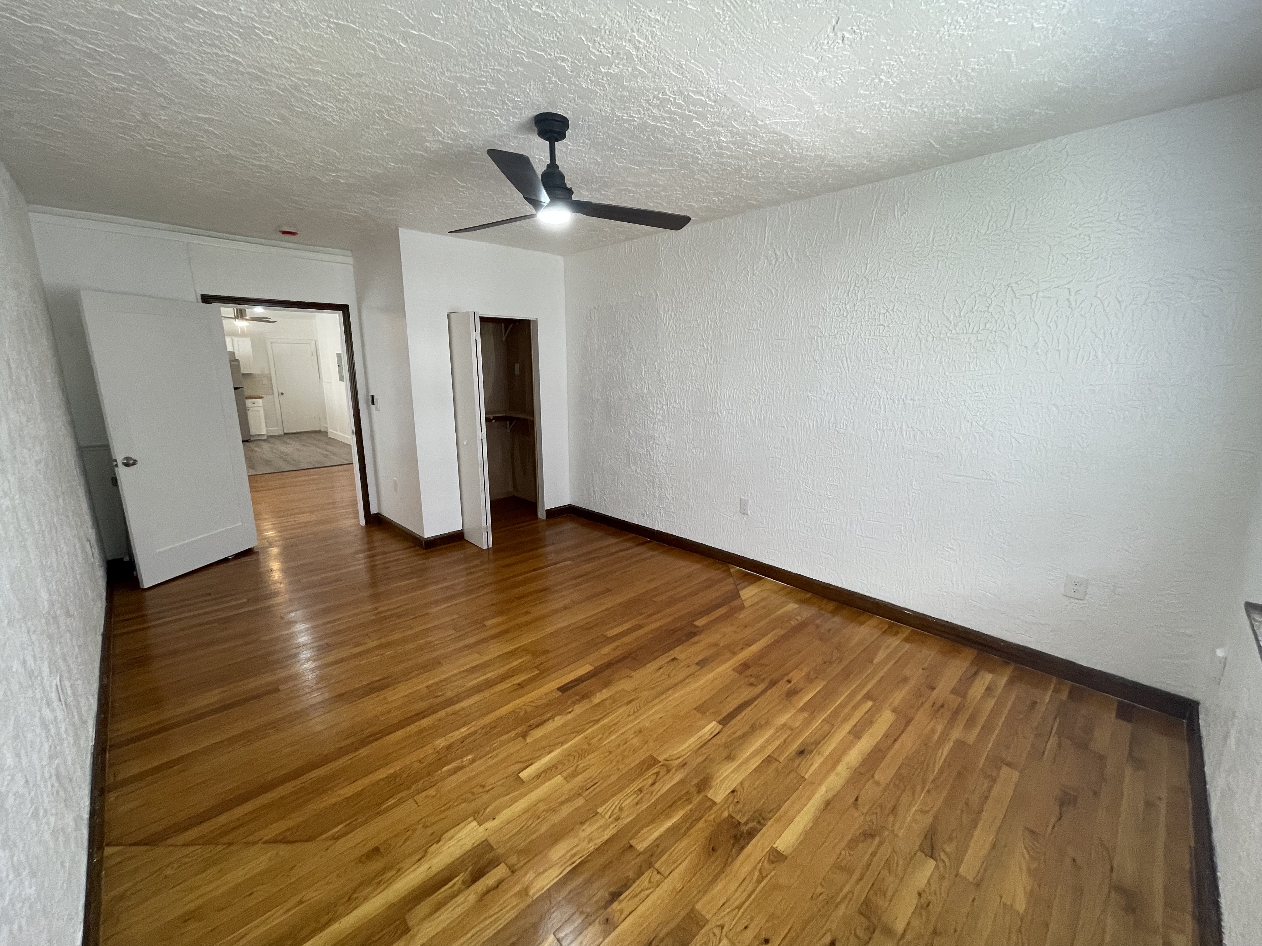 3 bed, 1 bath apartment for rent at 293 Boston Ave Unit 2, Medford — photo 11 of 28