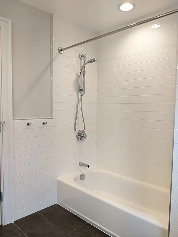 3 bed, 2 bath apartment for rent at 293 Broadway Unit 293, The Port — photo 9 of 27