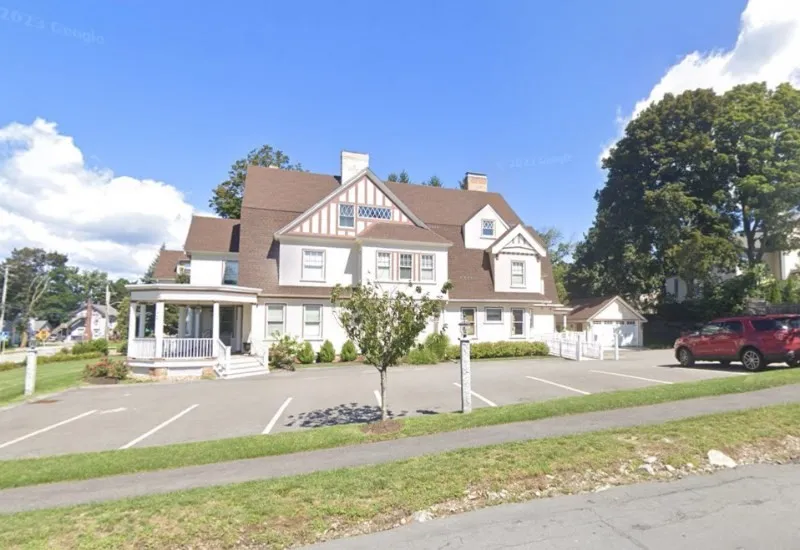 2 bed, 1 bath apartment for rent at 293 Broadway Unit 3R, Methuen