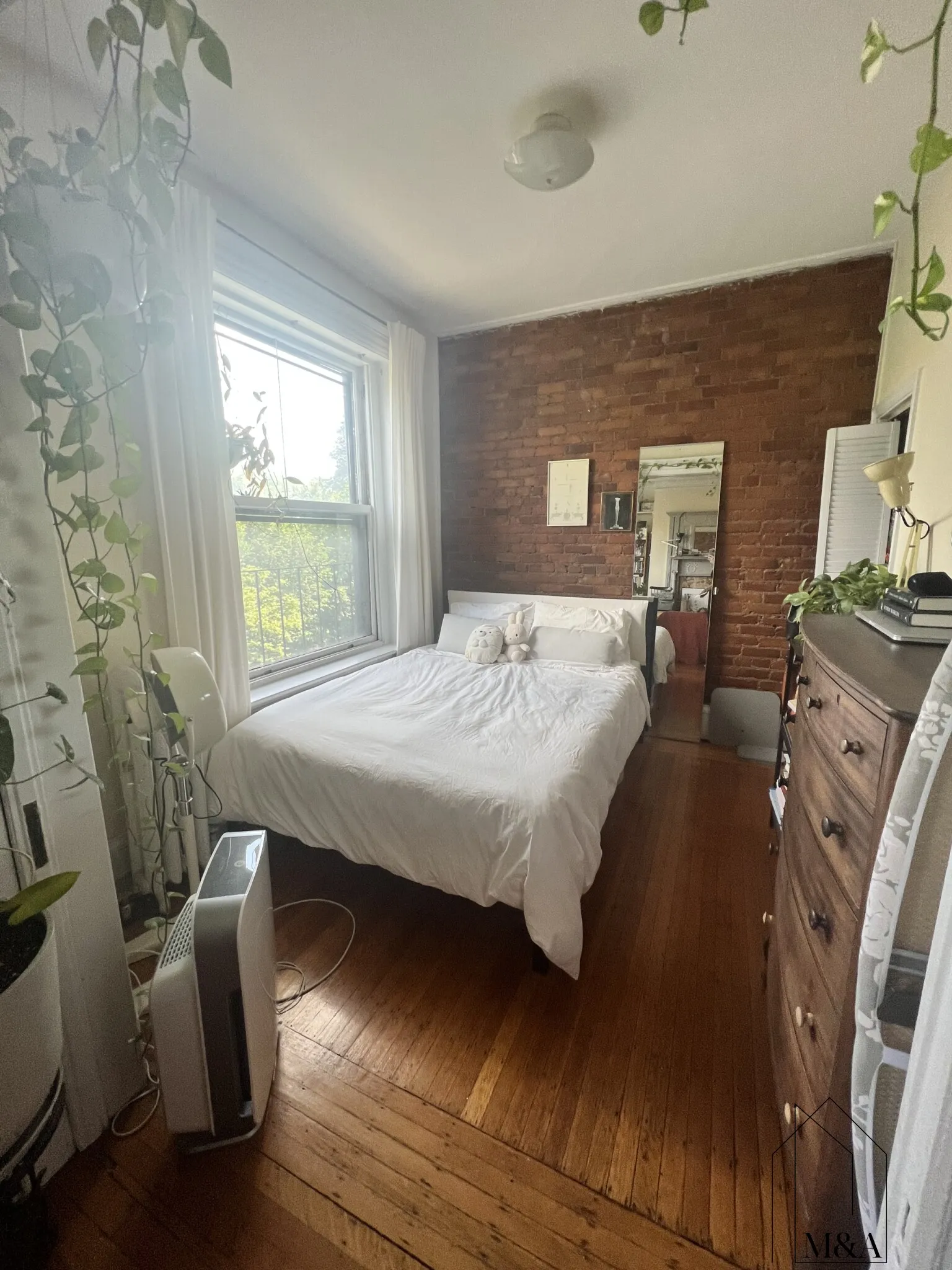 1 bed, 1 bath apartment for rent at 293 Commonwealth Ave Unit 4D, Back Bay — photo 3 of 9