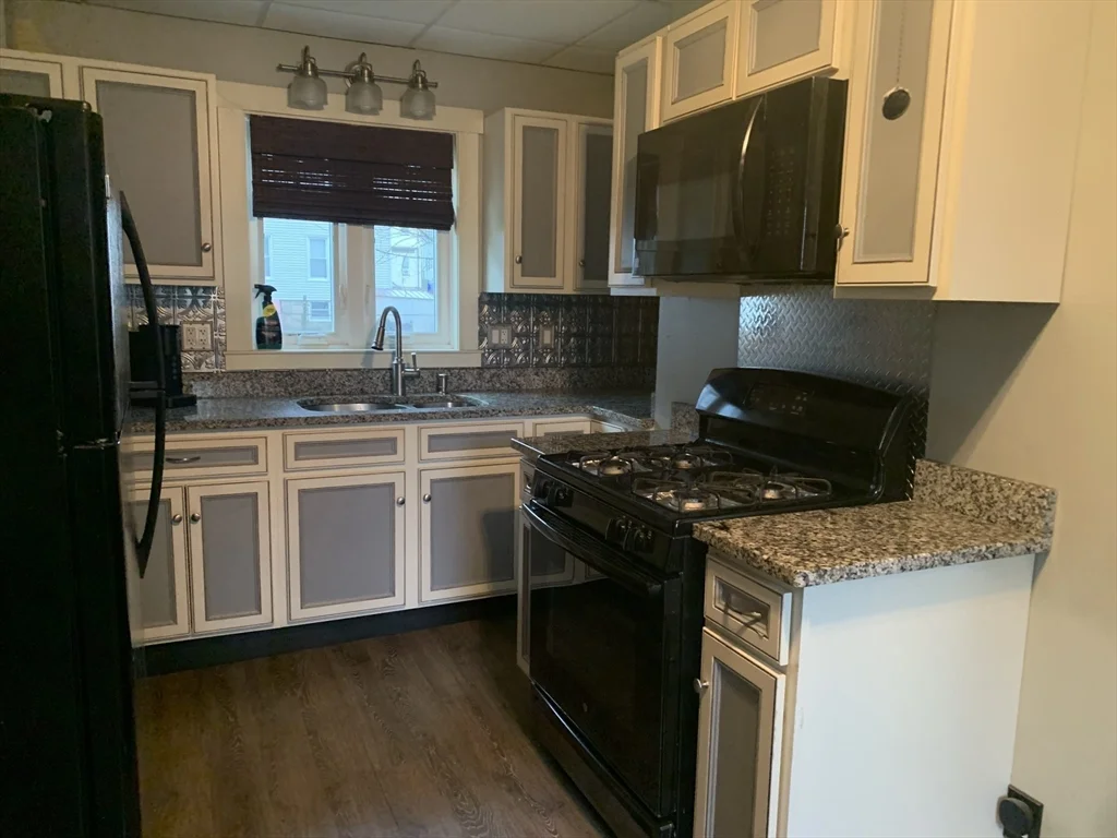 1 bed, 1 bath apartment for rent at 293 Linden St Unit 1 Rear, Fall River